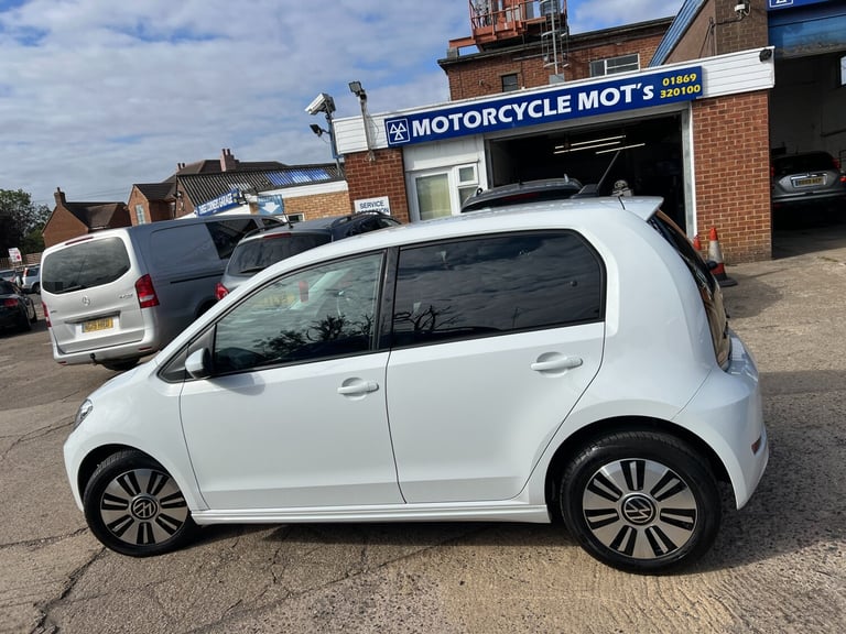 2023 Volkswagen up! 60kW E-Up 32kWh 5dr Auto HATCHBACK Electric Automatic
