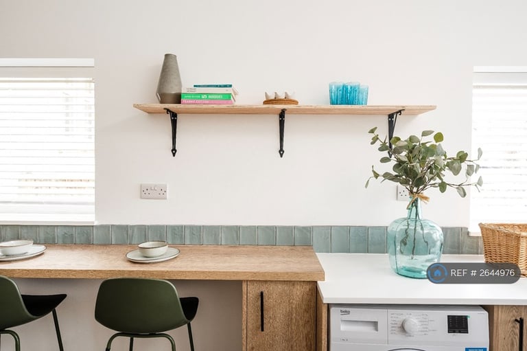 1 bedroom in Gloucester Road, Horfield, Bristol, BS7 (#2644976)