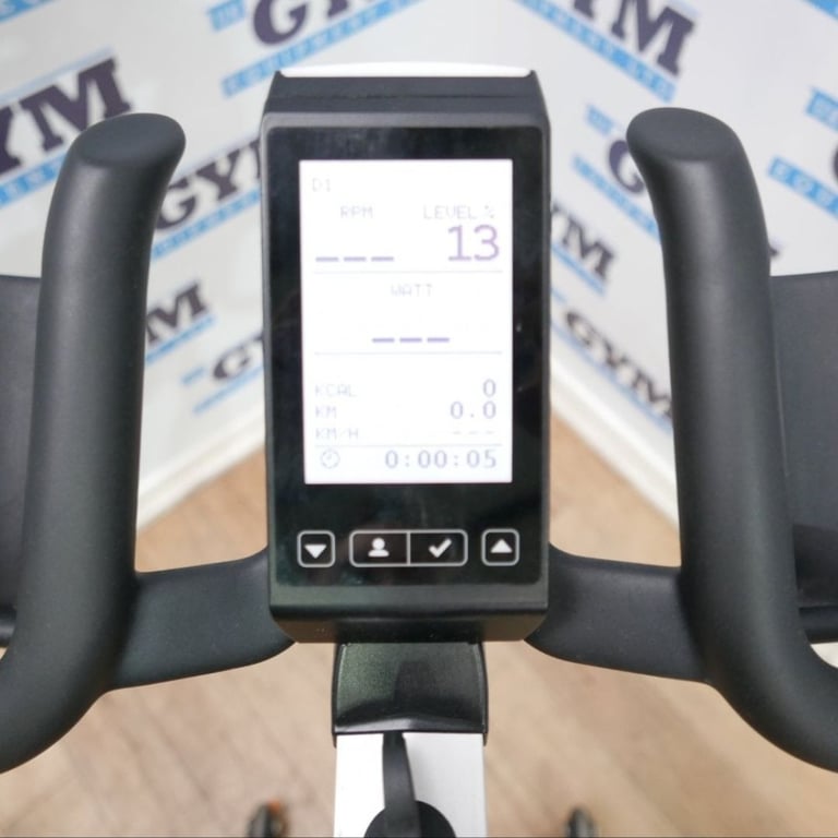 Matrix IC7 studio bike 