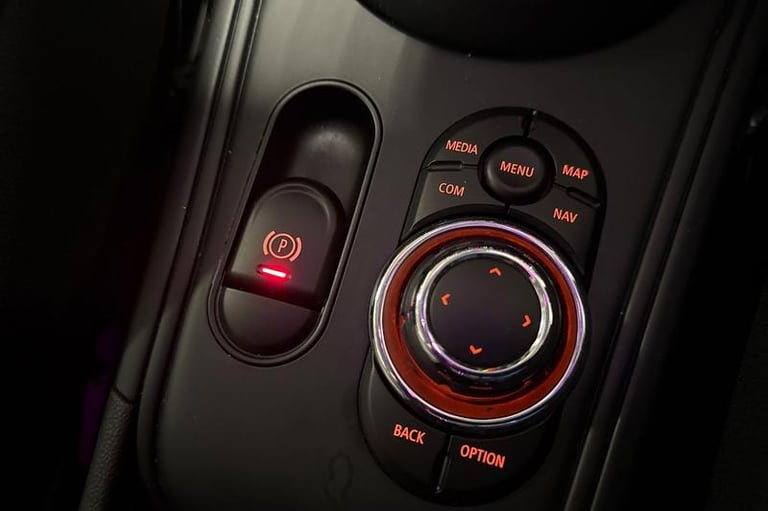 2023 MINI Countryman 1.5 Cooper Classic SUV 5dr Petrol Steptronic Euro 6 (s/s) (136 ps) Automati ...