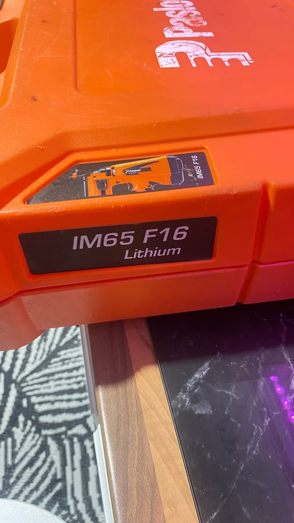 Paslode im65 2 nd fix straight nailer