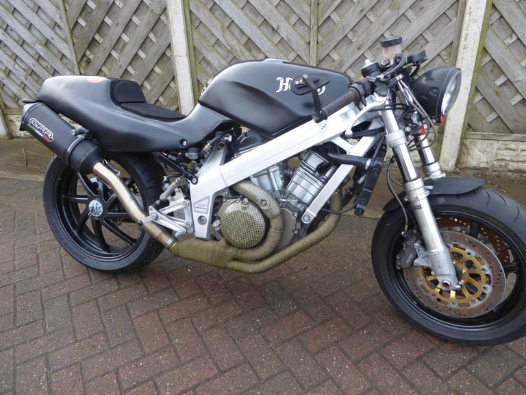 HONDA BROS 400 E REG FITTED WITH 750 MOTOR CBR FRONT END REAR SETS 1YR MOT