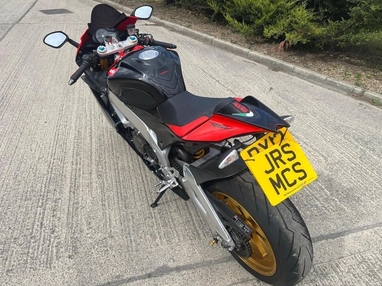 2012 12 APRILIA RSV 4 FACTORY A-PRC RSV1000 RSV4 APRC 1000 V4 STUNNING SPORTS