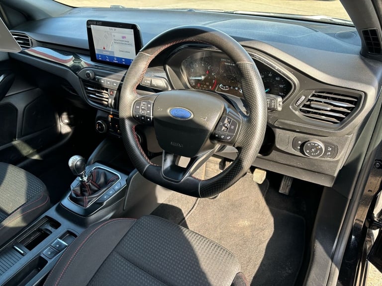 2022 Ford Focus 1.0 EcoBoost Hybrid mHEV 125 ST-Line Edition 5dr HATCHBACK Petrol Manual