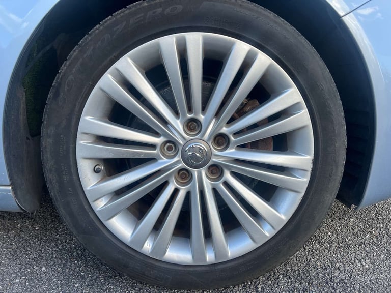 2014 Vauxhall Insignia 2.0 Insignia Tech Line CDTi ecoFLEX S/S 5dr Estate Diesel Manual