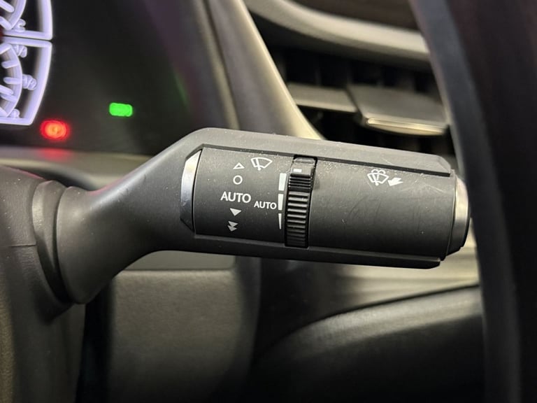 2019 Lexus ES 2.5 300h Saloon 4dr Petrol Hybrid E-CVT Euro 6 (s/s) (218 ps) Saloon PETROL/ELECTRI...