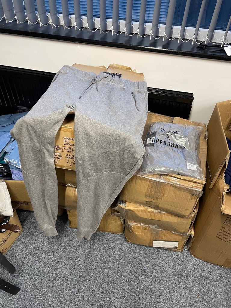 Men’s Big Size Clothing Job Lot 720 pcs - Hoodies, Jeans, Shirts Clearance Sale