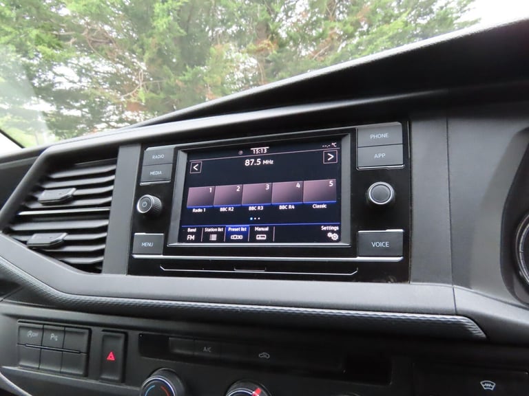 2023 Volkswagen Transporter 2.0 TDI T28 Highline FWD SWB Euro 6 (s/s) 5dr PANEL VAN Diesel Manual