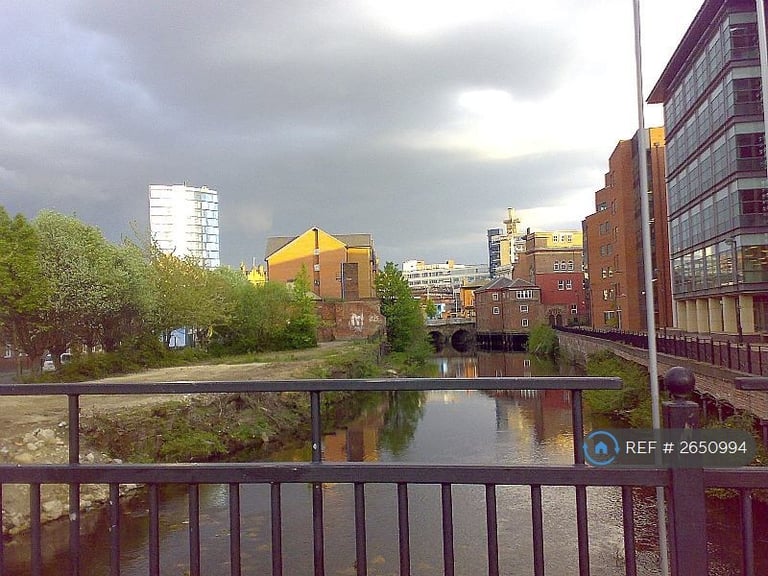 2 bedroom flat in Coode, Sheffield, S3 (2 bed) (#2650994)