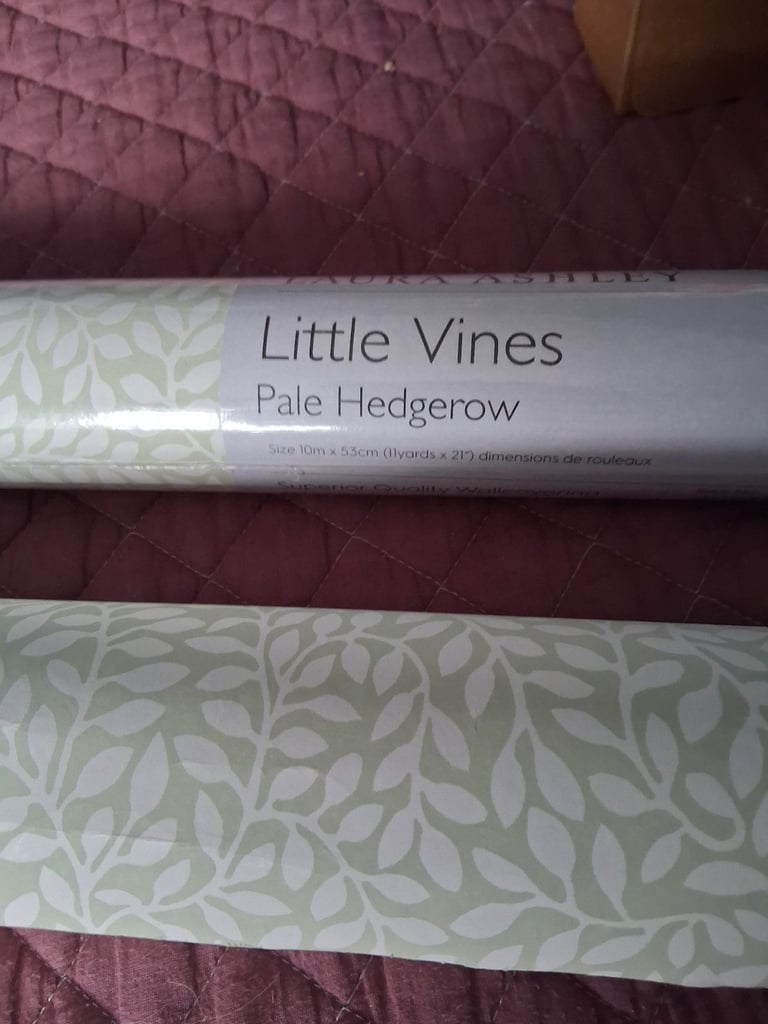 Laura Ashley  wallpaper 