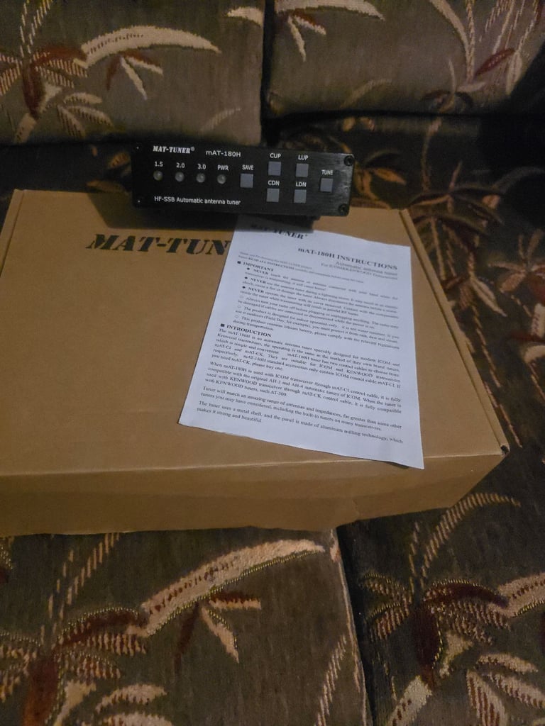 Icom 7100 + Mat 180H 