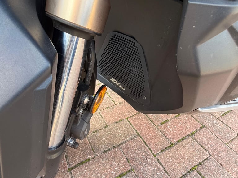 Honda, ADV 350