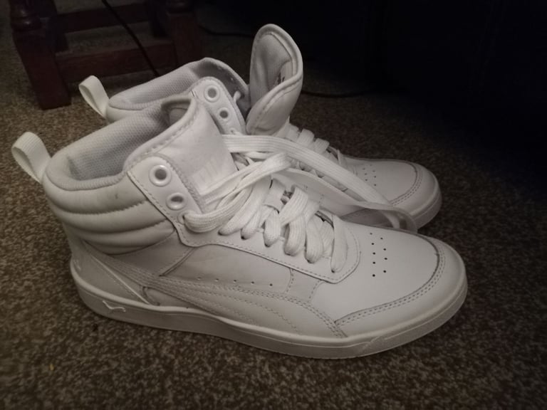 image for Vintage Puma High Top Trainers. White. Size 6.5 but runs small