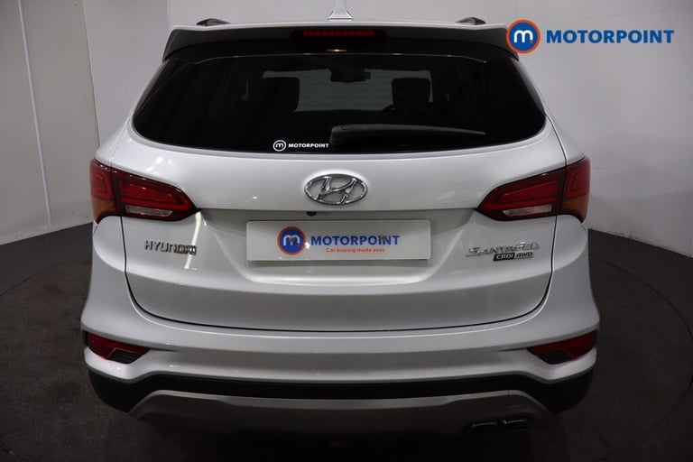 2016 Hyundai Santa Fe 2.2 CRDi Blue Drive Premium 5dr Auto [7 Seats] SUV Diesel Automatic