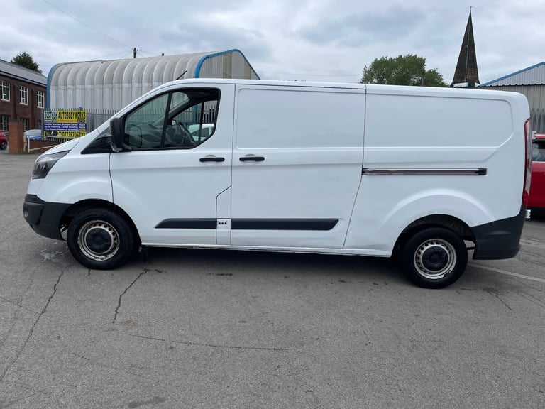 2015 Ford Transit Custom 2.2 TDCi 100ps Low Roof Van PANEL VAN Diesel Manual