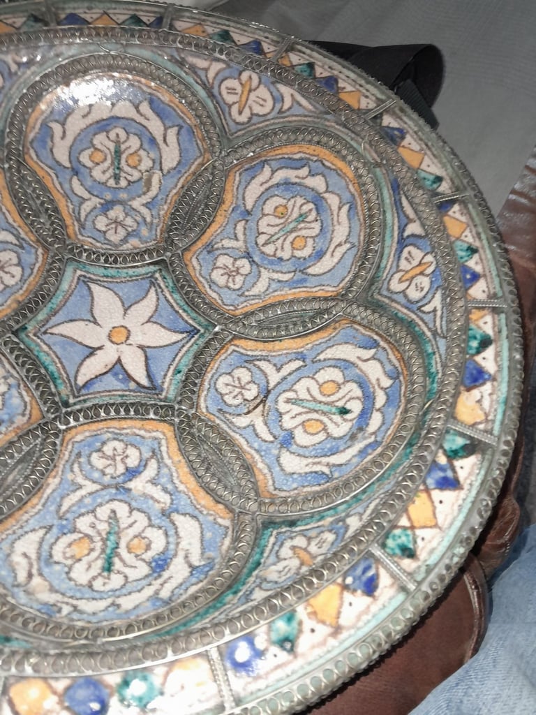 Ceramic dish bowl