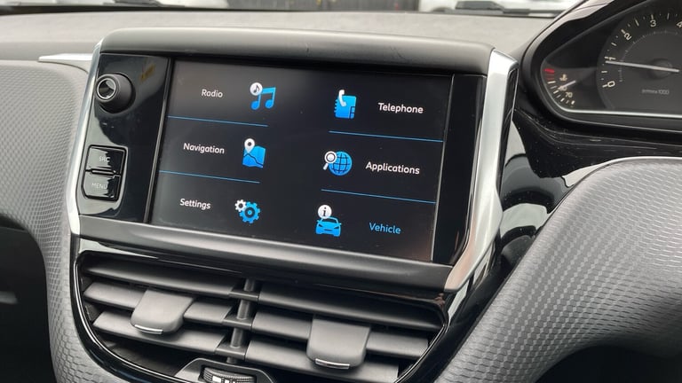 2018 Peugeot 208 1.2 PureTech GPF GT Line Hatchback 5dr Petrol EAT Euro 6 (s/s) (110 ps) Hatchbac...