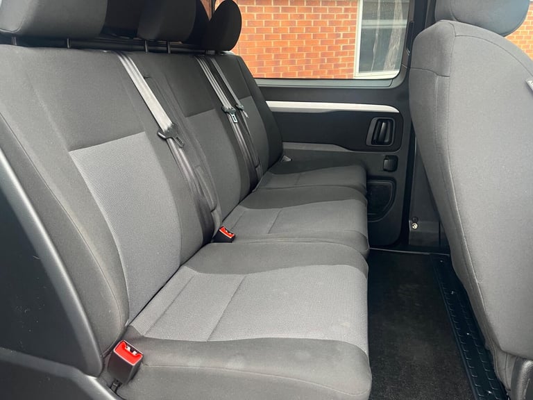 2021 Vauxhall Vivaro 3100 2.0d 120PS Elite H1 D/Cab PANEL VAN DIESEL Manual