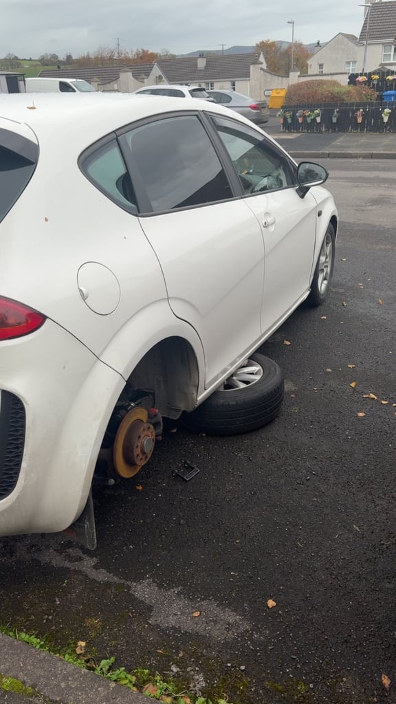 Seat, LEON, Hatchback, 2011, Manual, 1598 (cc), 5 doors