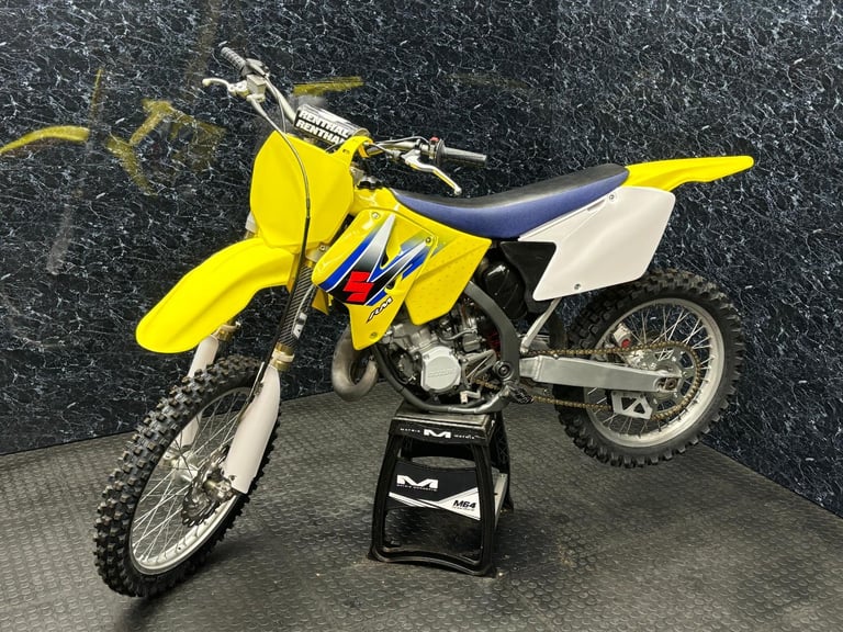 Suzuki RM 125 2007 (MX/MOTOCROSS/DIRT BIKE) @AJ TRADING