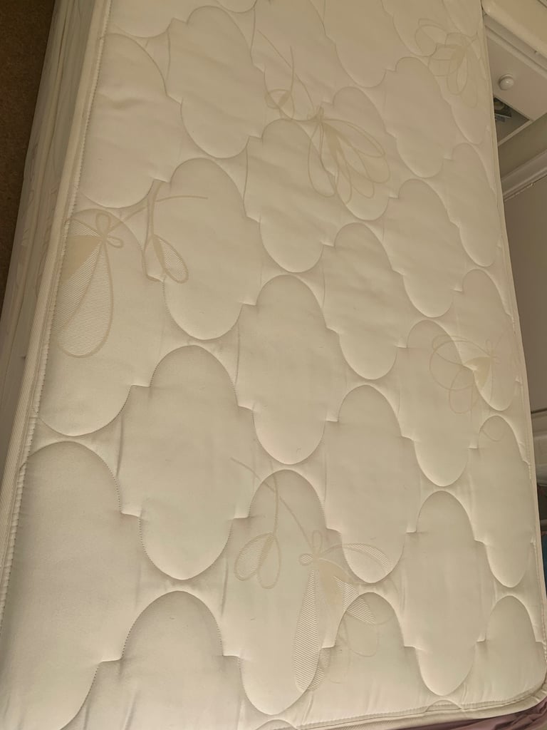 image for Single mattress with base