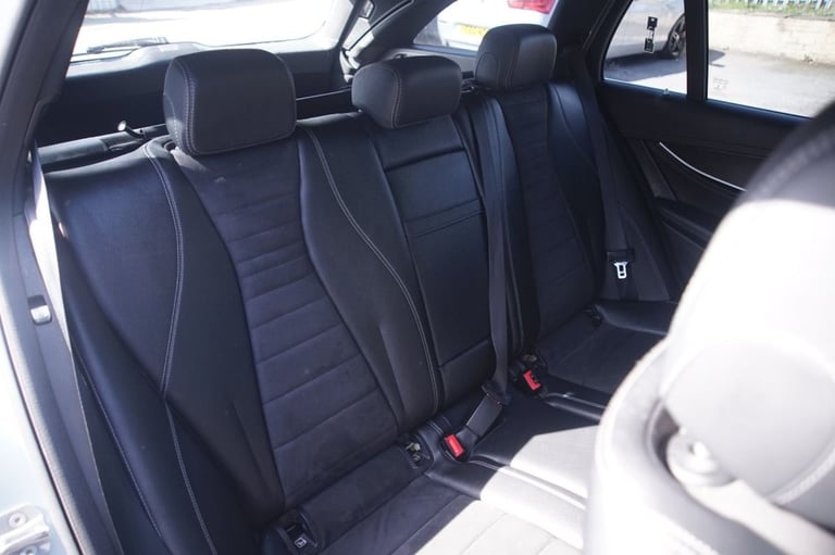 2017 Mercedes-Benz E Class 2.0 E220d AMG Line Estate 5dr Diesel G-Tronic+ Euro 6 (s/s) (194 ps) E...