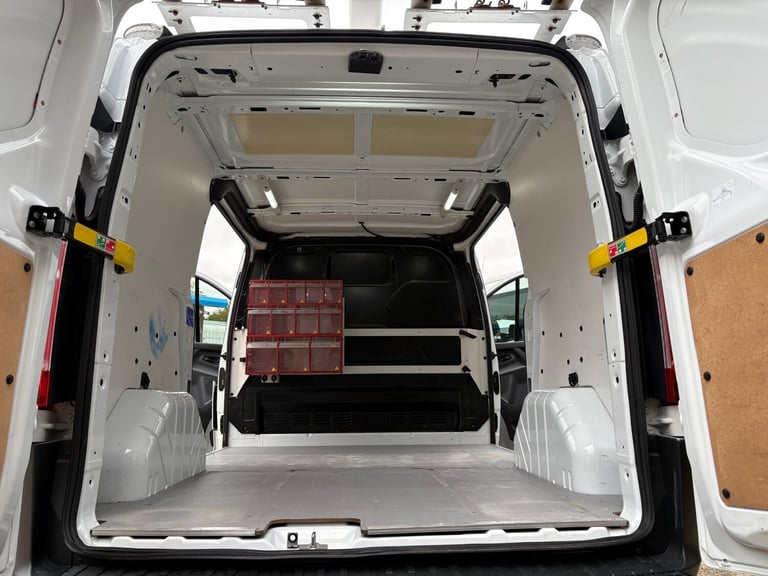 2015 Ford Transit Custom 2.2 TDCi 100ps Low Roof Van ECOnetic PANEL VAN Diesel Manual