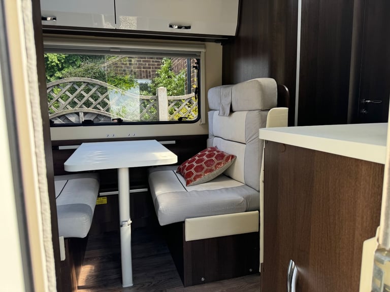 Ford, ROLLER TEAM ZEFIRO 675, 2018, 1995 (cc)