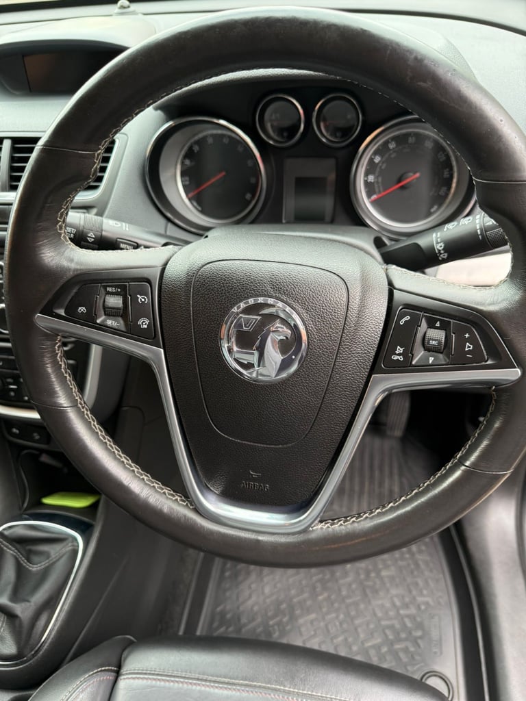 Vauxhall, MOKKA, Hatchback, 2014, Manual, 1364 (cc), 5 doors, 45,000 miles