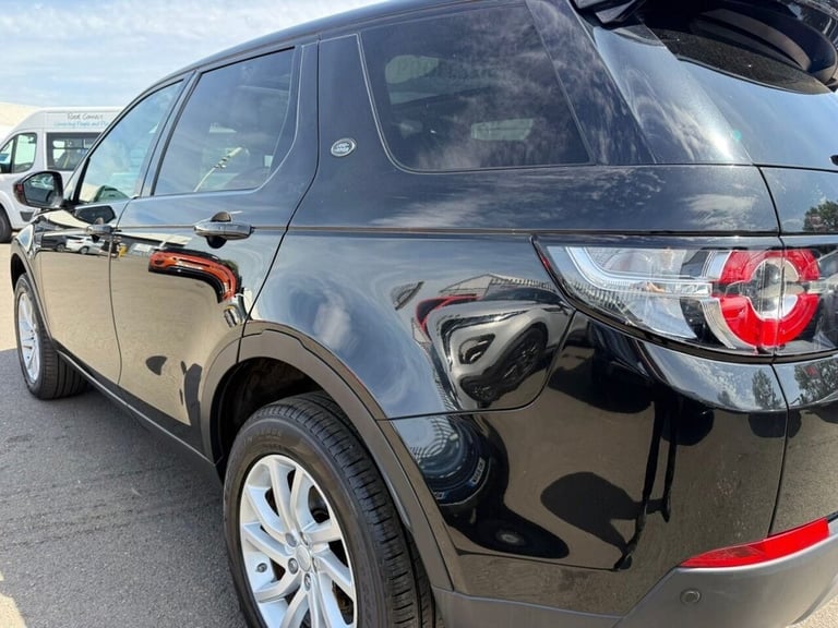 2018 Land Rover Discovery Sport 2.0 TD4 SE Tech SUV 5dr Diesel Auto 4WD Euro 6 (s/s) (180 ps) EST...
