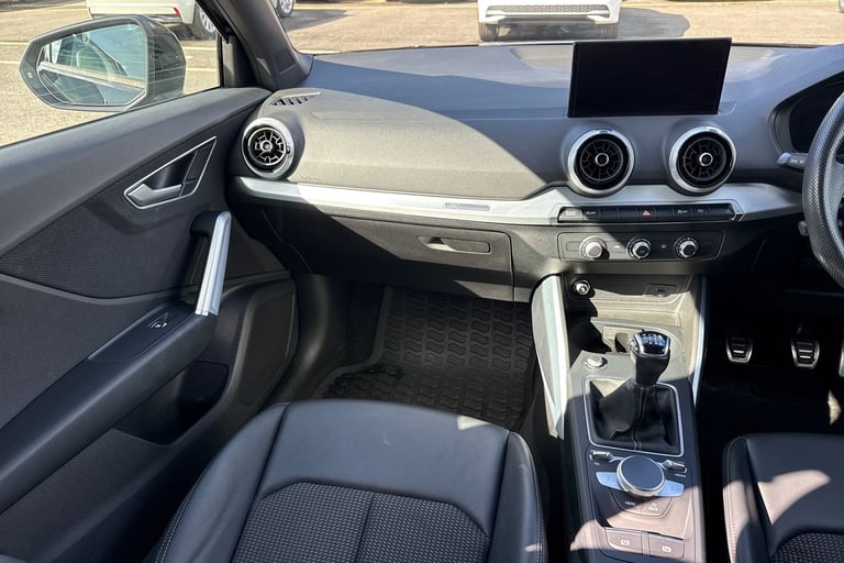 2022 Audi Q2 35 TFSI Black Edition 5dr ESTATE PETROL Manual
