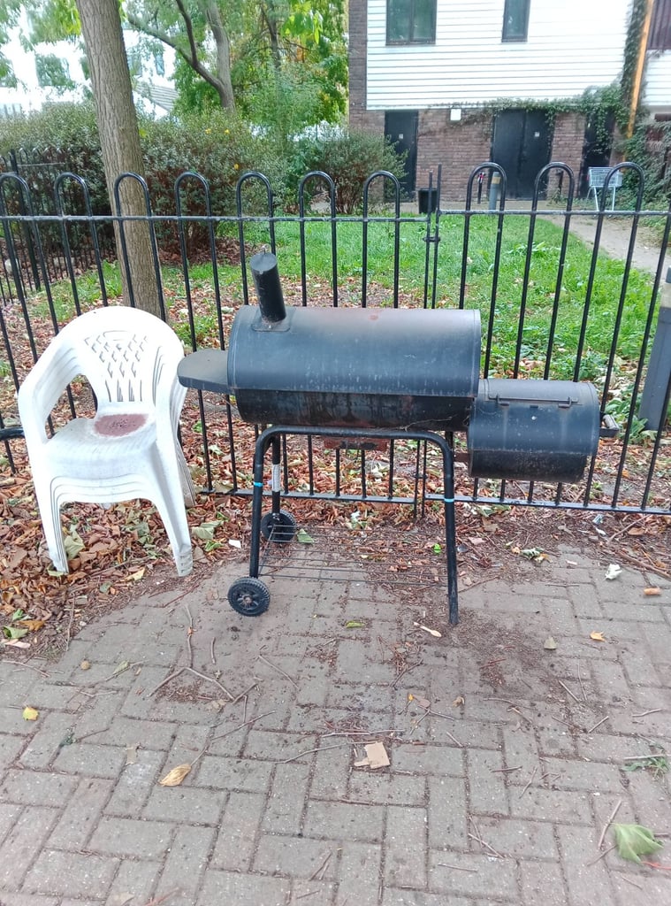 image for BBQ USED FUNCTIONS WELL