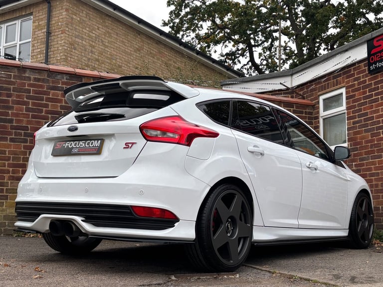 2016 Ford Focus 2.0T EcoBoost ST-3 FULLY FORGED  MOUNTUNE BIG BRAKE KIT  X37
