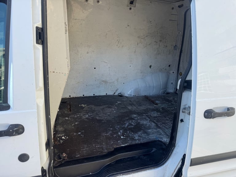 2010 Ford Transit Connect High Roof Van Trend TDCi 90ps PANEL VAN Diesel Manual