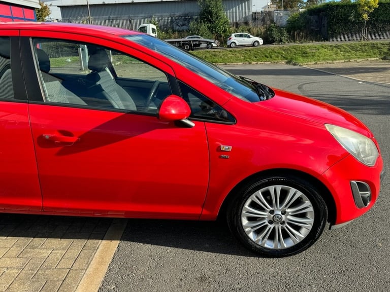 2014 Vauxhall Corsa 1.4 SE 5dr Auto HATCHBACK PETROL Automatic
