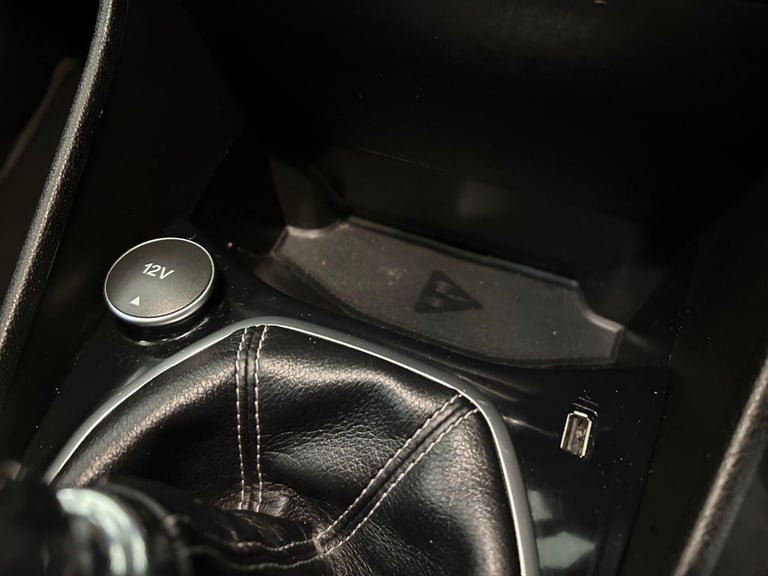 2019 Ford Fiesta 1.0 ZETEC 5d 99 BHP ULEZ COMPLIANT+SAT NAV+ECONOMICAL+ HATCHBACK Petrol Manual