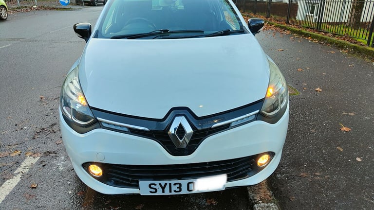 Renault Clio media nav, 1.5 diesel, low mileage 75472
