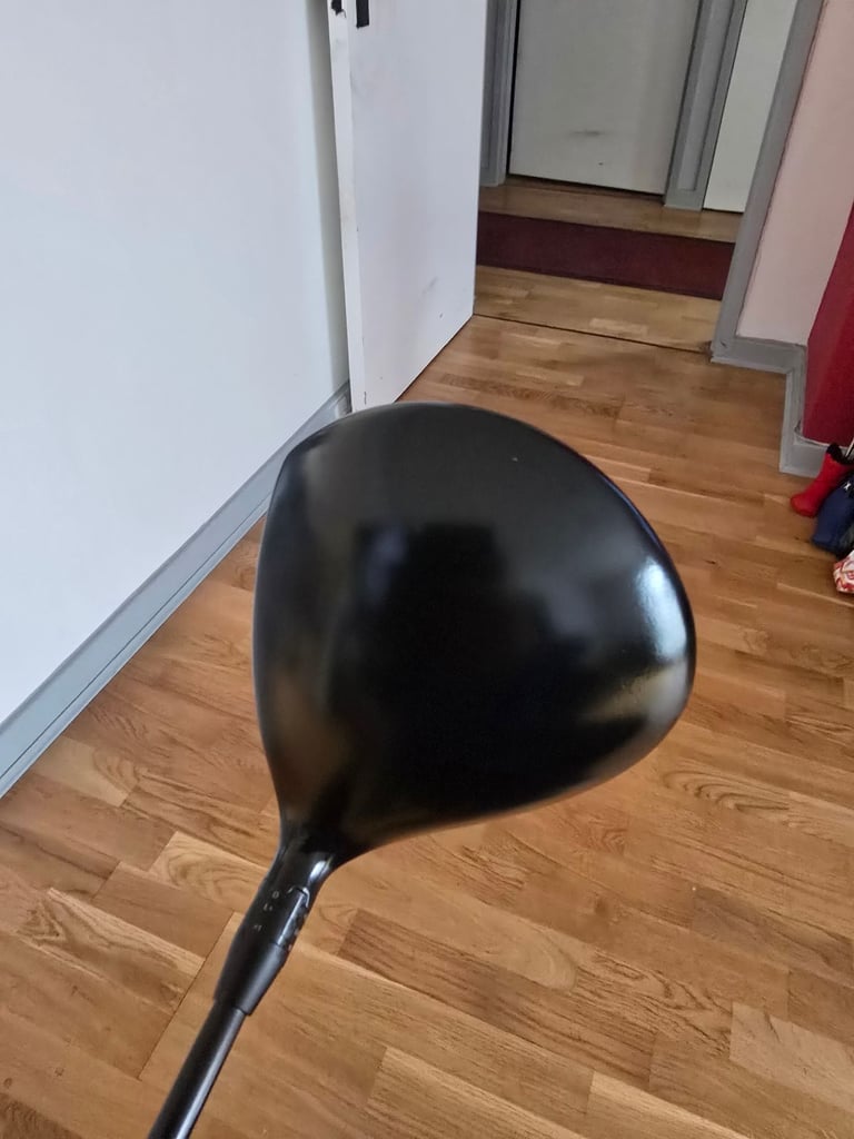 ELEVEN 9 DEGREE ADJUSTABLE DRIVER+3 NEW SRIXON DISTANCE GOLF BALLS+WRENCH