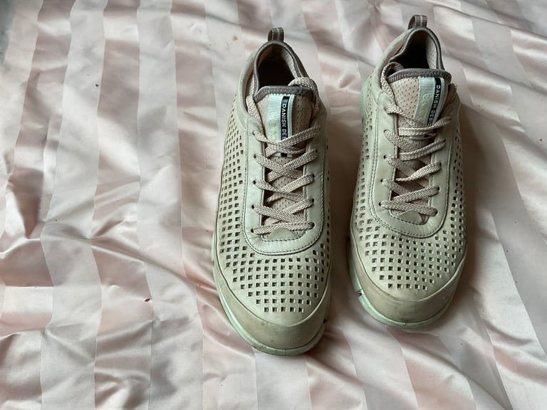 Ecco intrinsic best sale sale