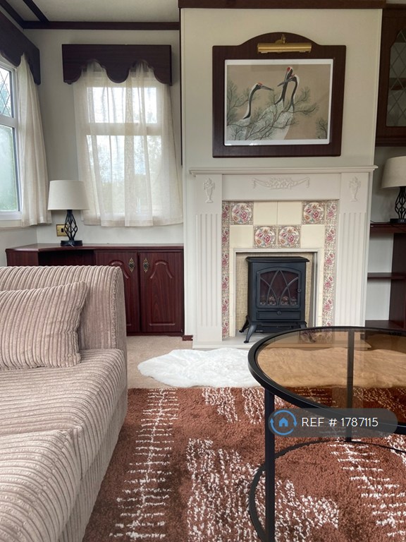 1 bedroom house in Avon Cottages, Saltford, Bristol, BS31 (1 bed) (#1787115)