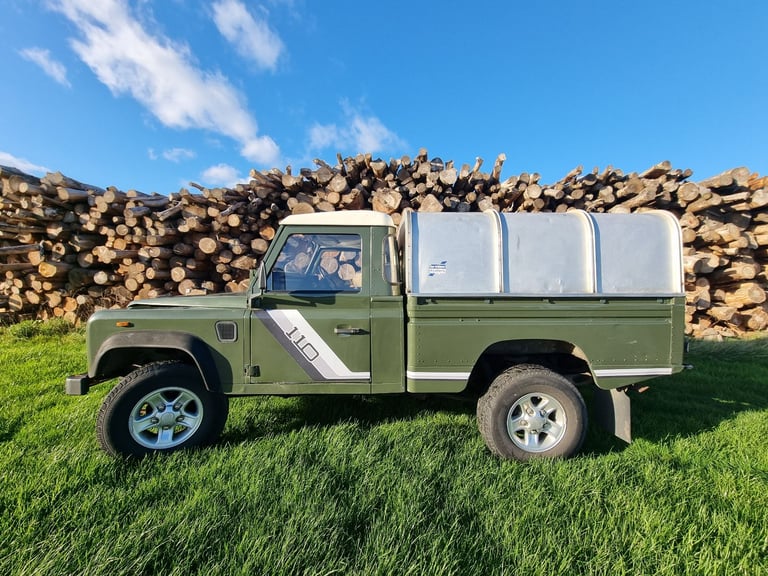 1988 Land Rover 110 High Cap Pickup (USA Exportable)