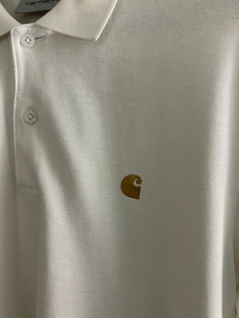 2x Carhartt Men's Polos. Medium. Excellent Condition. Cost £55 each, £15 each or 2x for £20.