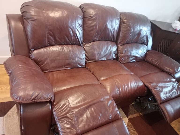 image for Brown SCS recliner real leather sofa (can deliver)