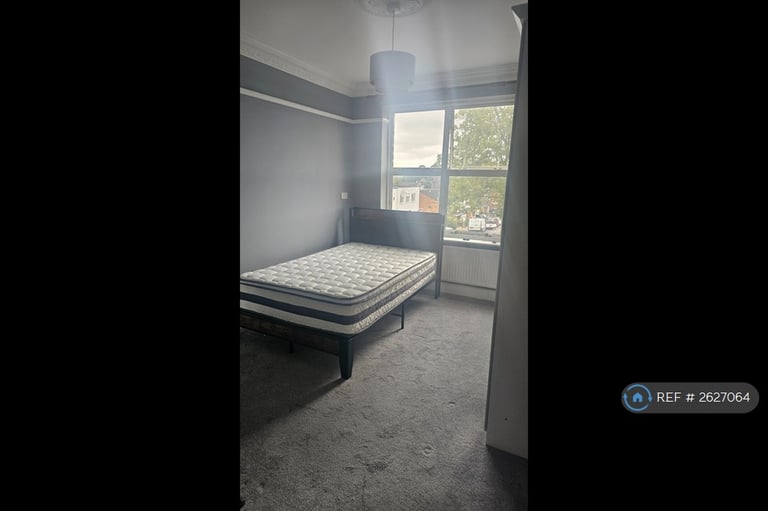 image for 1 bedroom in Bushey Grove Road, Bushey, WD23 (#2627064)