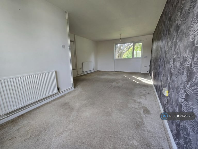 1 bedroom flat in Headford Close, Cambridge, CB5 (1 bed) (#2628682)