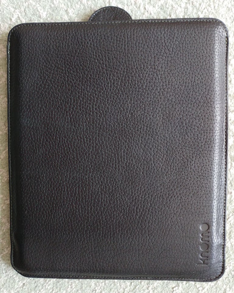 SLEEVE FOR iPAD 2017 5TH GENERATION - GENUINE LEATHER GRAIN AND SOFT INTERIOR