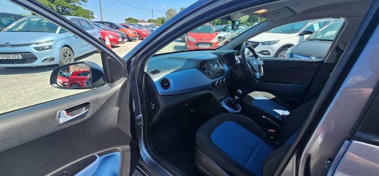 2014 Hyundai i10 1.2 Premium Hatchback 5dr Petrol Manual Euro 5 (87 ps) HATCHBACK Petrol Manual