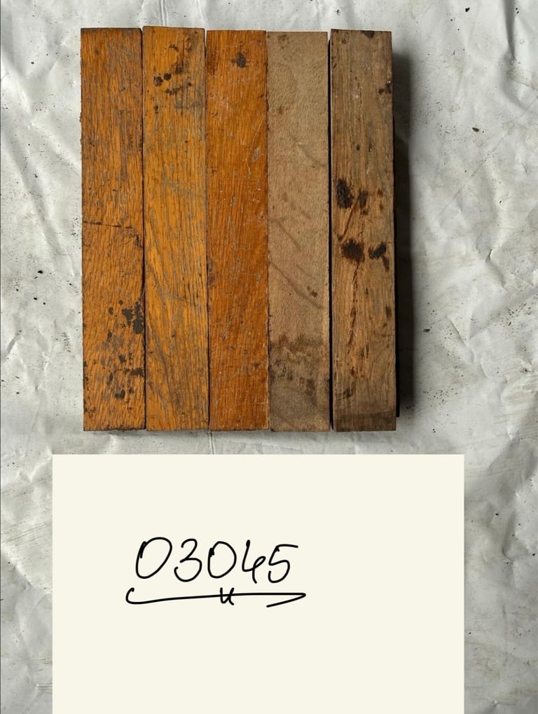 image for 🌿 O3045 — Reclaimed Oak Parquet Flooring (30 x 4,5 cm) @wood_job_uk
