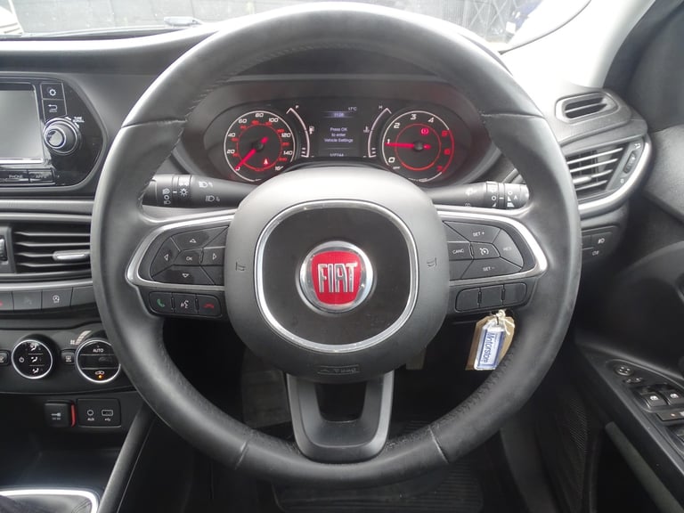 FIAT TIPO 1.6 Tipo Station Wagon 1.6 Multijet 120hp Lounge Grey Manual Diesel 20