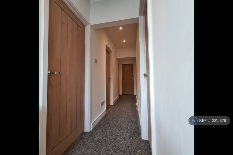1 bedroom in Day Crescent, Bath, BA2 (#2215878)